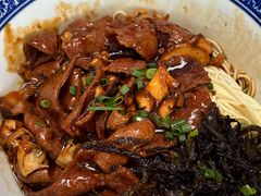 蛤蜊猪肝面-沪西老弄堂面馆(定西路店)