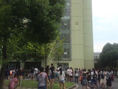 -上海市曹杨职业技术学校