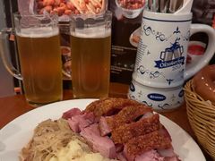 -普兰达德国餐厅·德式脆皮烤猪肘·自酿啤酒(观唐店)