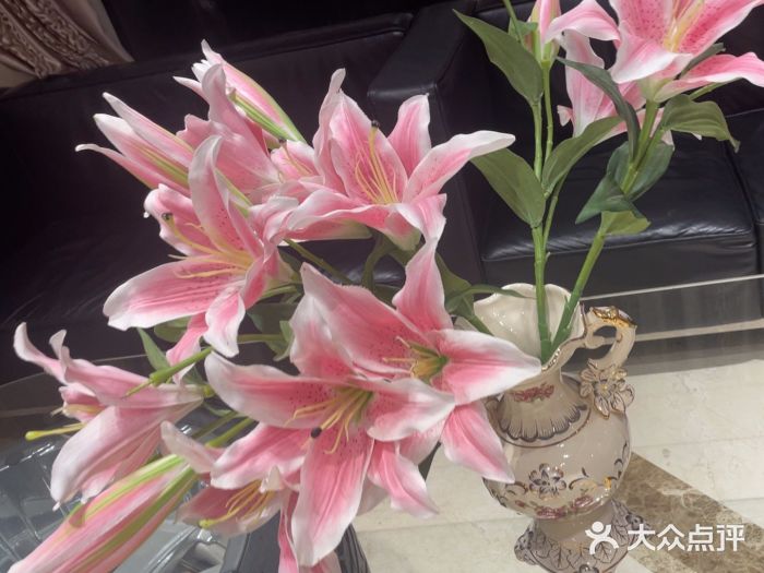 燕郊烧鸽子(酷车小镇店)图片
