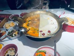 -九鼎轩脆毛肚火锅(三钢里店)