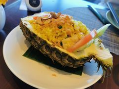 菠萝海鲜炒饭-mango tree芒果树泰国餐厅(青岛万象城店)