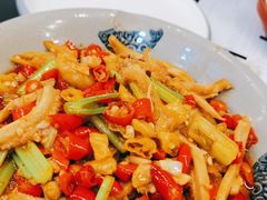 酸辣牛肚-潇湘阁(望京SOHO店)