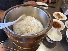 -富正毅三下锅·湘西韵味(天门山索道店)