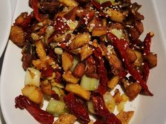 馕丁辣子鸡-西域阿里马新疆菜·清真(桂花路店)