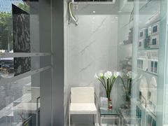 -福奈特洗衣洗鞋(宝山一二八纪念路店)