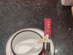 -山城外·非遗酸菜鱼(盛龙广场店)