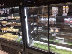 面包甜点陈列柜-仟吉KenGee(国贸360店)