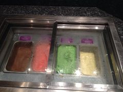 冰淇淋-圣廷苑酒店-世纪楼菲苑自助餐厅