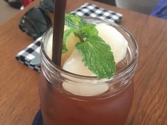 -ROAST coffee & eatery