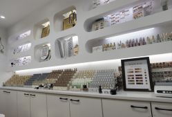 -芊冉•美甲美睫纹绣