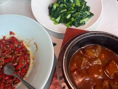 -千百味红餐厅·非遗江西菜(绿地双子塔总店)