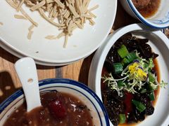 -小放牛炒菜馆(军校店)