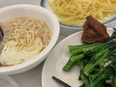 -五谷芳乳鸽王(海景店)