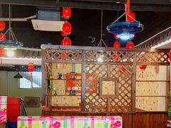 -人民公社铁锅炖·东北菜(卫国道店)