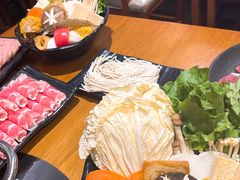 -呷哺呷哺 黄金牧场 (盛世天骄店)