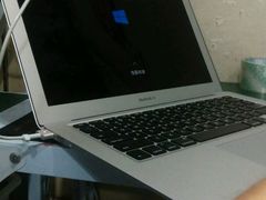 -鸿准通信科技·忠诚手机电脑维修中心(三林店)