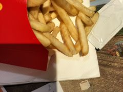 -麦当劳(南磨房店)