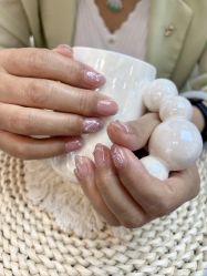 -iU美甲美睫