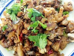 -八两八金·莱芜特色炒鸡(市南漳浦路店)