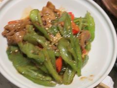 -关东小磨东北菜(漕河泾印象城店)