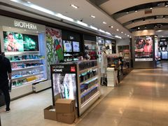 -日上免税店(三径路t3店)