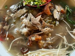 雪菜烧鹅汤米粉-香江小厨 The Kitchen(香江俱乐部店)