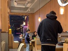 大堂-围炉肉舍•炭烤活鳗•丹东海鲜烤肉(步行街店)