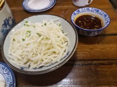 洋宇擦擦-左陕右甘(亚运村店)