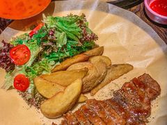 -The Cheebat 锌吧·Bistro(体育西店)