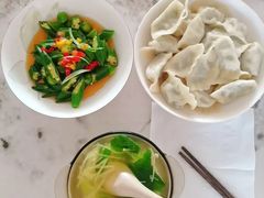 -乐禧母婴全自营月嫂(宝山店)