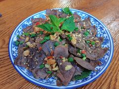 -蜗牛小馆醉乡民谣云南菜(惠新西里店)