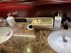 -爱康卓悦体检中心(河西新地中心分院)