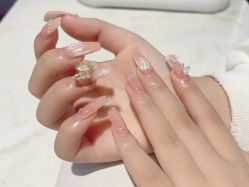 -ZX·美睫设计师汇聚店