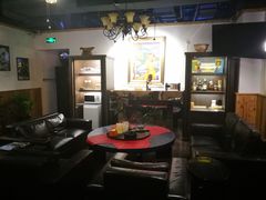 -雪茄客俱乐部(中骏世界城店)