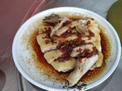 葱油白切鸡-鲤鱼塘农家山庄