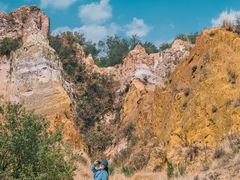 -彩色沙林风景区