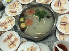 -鑫御隆斑鱼庄(雅安店)