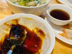 老红糖冰粉-嘉州叶婆婆钵钵鸡(建设路店)