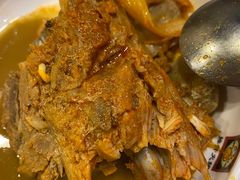 土豆排骨火锅-喇喇排骨火锅·传统韩式脊骨汤(望京西园总店)