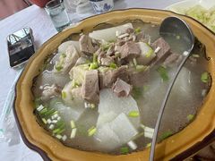 肘子萝卜汤-明升萝卜汤