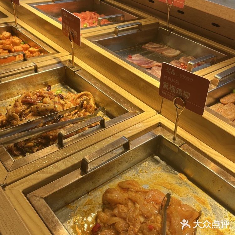 暑假朋友聚会来梨花🌸啊