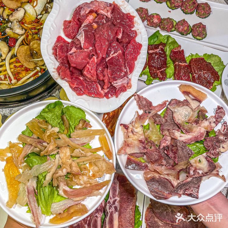 成都探店|冬日必喝🍲人均50的黄牛肉汤锅