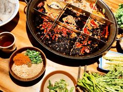 -周小明火锅(黑金冠社区店)