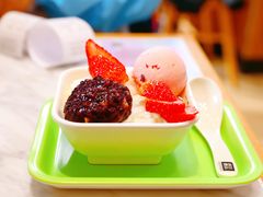 雪山草莓-满记甜品(湖滨店)