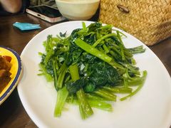 -谢大牛馆·中式卤牛排(老店)