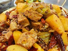 -牛一嘴·兰州牛肉面·大盘鸡(财富中心店)