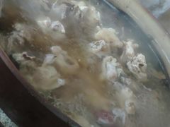 连州果园鸡-威邵鸡煲(西华路总店)