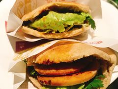 爱情扎萨-一叶一世界·素食餐厅(锦华万达店)