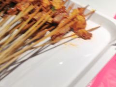 -佰人王串串香火锅(洋珠巷店)